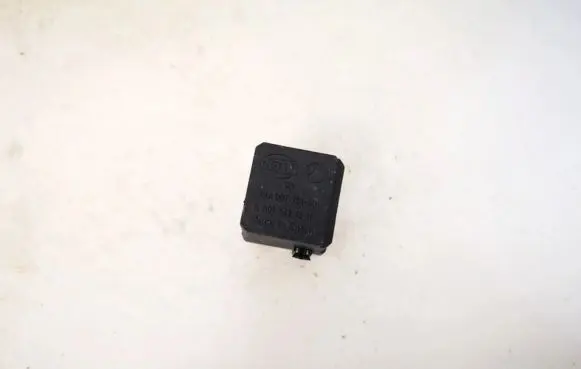 Mercedes-Benz A W168 Other relay a0025421319 4ra007791-00