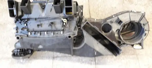 Mercedes-Benz E W212 Interior heater climate box assembly A2128304160