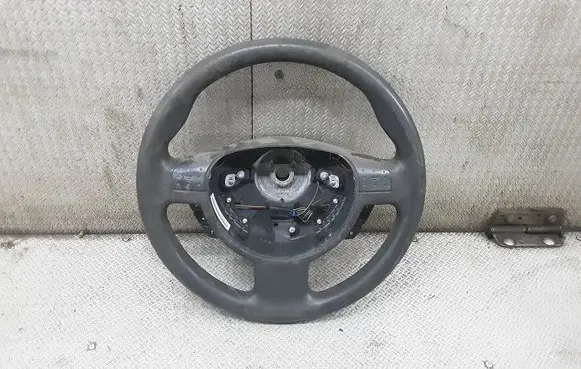 Opel Meriva A Steering wheel 24402534