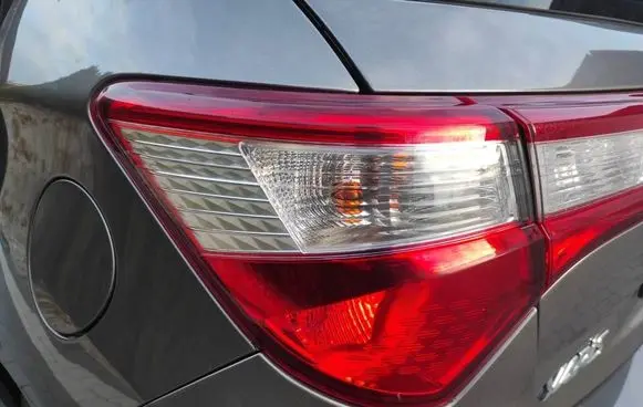 Toyota Yaris Rear/tail lights