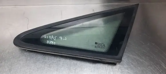 Opel Zafira A Rear side window