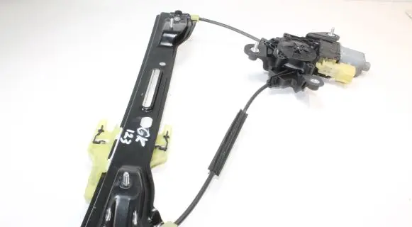Ford Fusion Rear door window regulator with motor