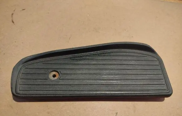 Alfa Romeo 159 Foot rest pad/dead pedal 15607751 B985