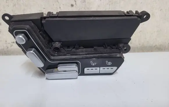 Mercedes-Benz S W221 Seat control switch A2218708051 STV83666 3359430201