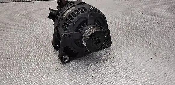 Volvo V50 Generator/alternator 1042102710