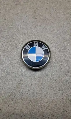 BMW 3 E92 E93 Original wheel cap 6768640