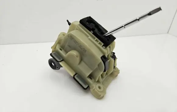 Mercedes-Benz E W211 Gear shifter/selector A2112673124 0511517542 215263ST4