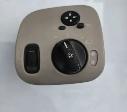 Mercedes-Benz C W203 Light switch A2035451404 240657479 04055656