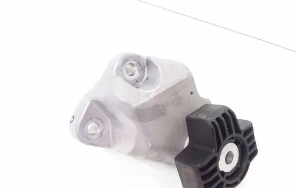 Polestar 2 Engine mount bracket 32298843