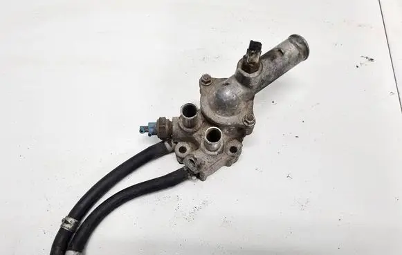 Toyota Carina T210 Engine coolant pipe/hose
