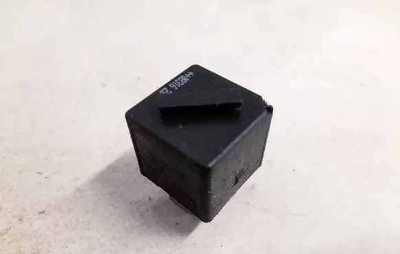 BMW 5 F10 F11 Other relay 61366901469