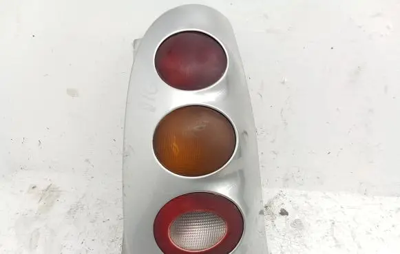 Smart ForTwo I Rear/tail lights 0001960V002