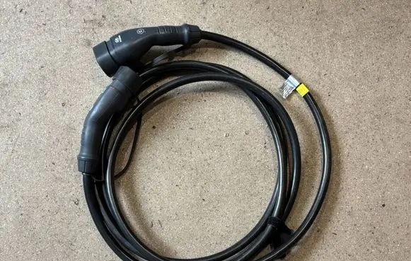 Hyundai Ioniq 5 Electric car charging cable 832325HY111