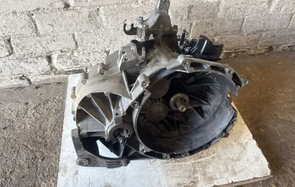 Ford Mondeo Mk III Manual 6 speed gearbox 6S7R7002EB