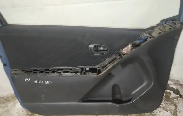 Toyota Yaris Front door card panel trim