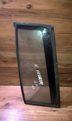 Nissan Prairie Rear vent window glass 