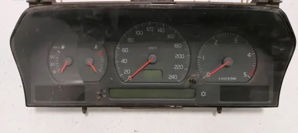 Volvo V70 Speedometer (instrument cluster) 9472523 69294240T