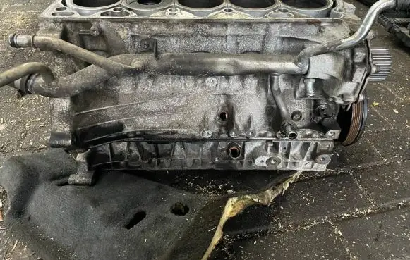 Volvo XC60 Engine block d5244t10