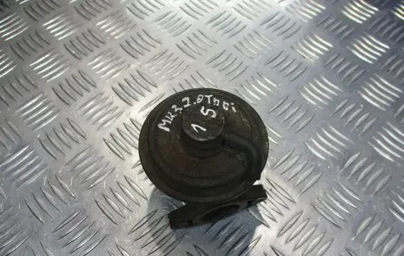 Ford Mondeo Mk III EGR valve