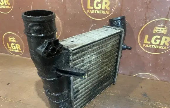 Audi A4 S4 B7 8E 8H Intercooler radiator 8E0145805AA
