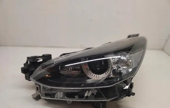 Mazda 2 Headlight/headlamp D43N-51040