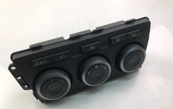 Mazda 6 Interior fan control switch GAM761190B
