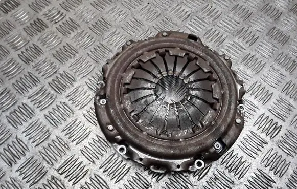 Nissan NV200 Pressure plate 