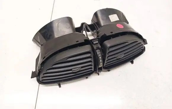 Citroen C5 Dash center air vent grill 963261727A
