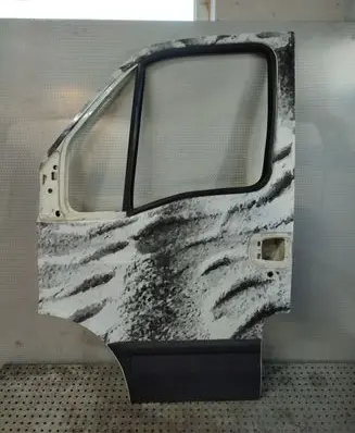 Iveco Daily 35 - 40.10 Front door