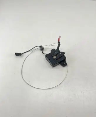 Porsche Boxster 986 Engine bonnet/hood lock/catch 99651105301