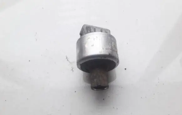 Air conditioning (A/C) pressure sensor