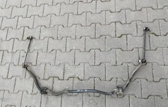 Honda CR-V Sway bar bush bracket, front