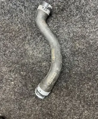 Mercedes-Benz E W213 Engine coolant pipe/hose A2535013782