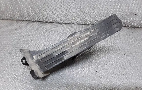 Volkswagen PASSAT B6 Accelerator throttle pedal 1K1721503L