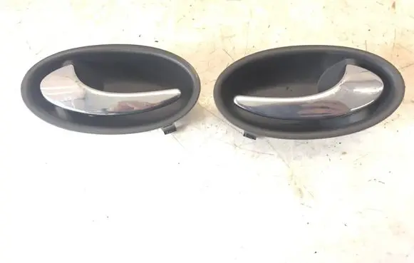 Mercedes-Benz CLK A209 C209 Front door interior handle P0058419AC