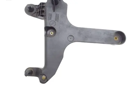 Audi TT TTS Mk2 Air filter cleaner box bracket assembly 8J0129671D