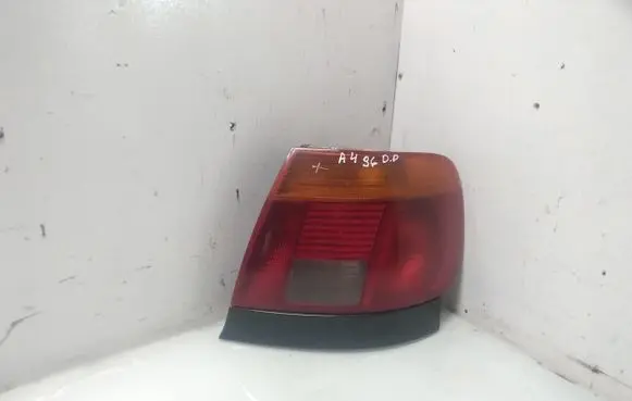 Audi A4 S4 B5 8D Rear/tail lights 8D0945096
