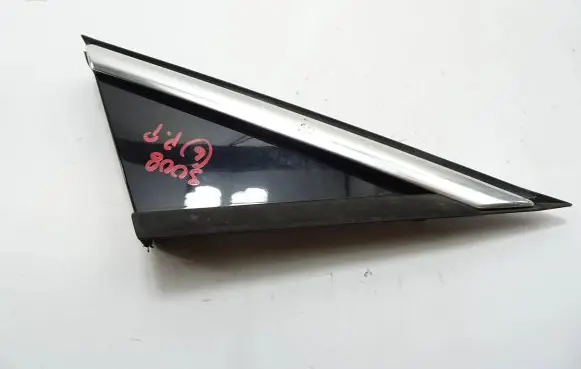 Peugeot 3008 I Front arch trim 