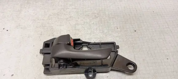 Hyundai Sonata Front door interior handle 82613NF520