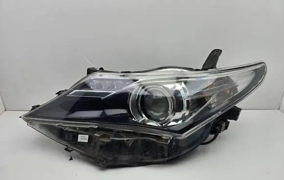 Toyota Auris E180 Headlight/headlamp 8117002J71 89909427