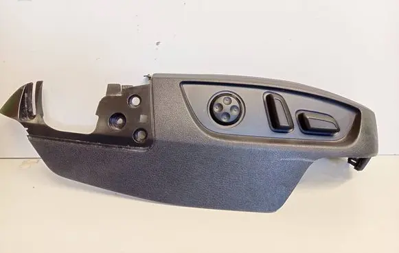 Audi Q7 4L Front door seat control surround trim 4L0881326C 8339733 8347257
