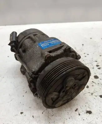 Volkswagen Golf IV Air conditioning (A/C) compressor (pump) 1J0820803K 553107524