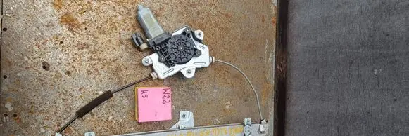 KIA Picanto Front door window regulator with motor 8241007010