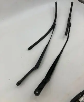 Volkswagen Golf VIII Windshield/front glass wiper blade 5g1955410