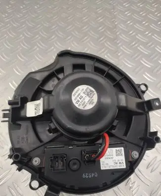 Volkswagen PASSAT B8 Heater fan/blower 3Q0907521A 3Q2819021A
