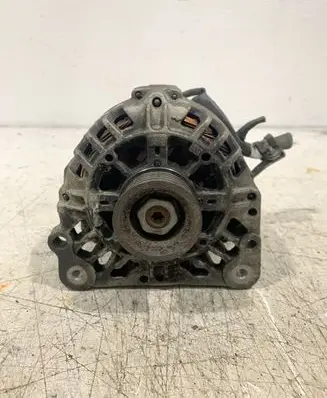 Volkswagen Polo III 6N 6N2 6NF Generator/alternator 03D903025J