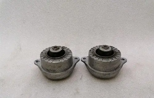 Porsche 911 996 Engine mount bracket 99337504906