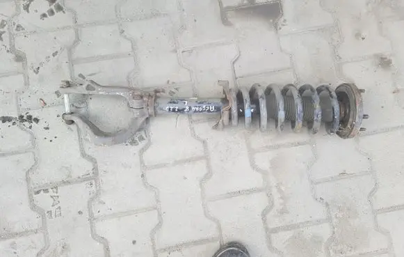 Honda Accord Front shock absorber with coil spring