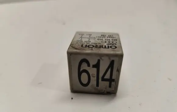 Audi A6 S6 C6 4F Other relay 8E0951253