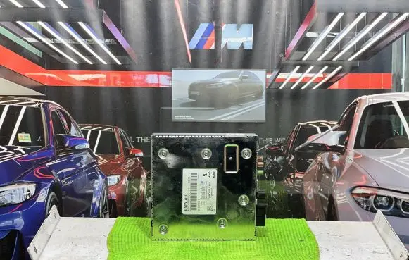 BMW 3 F30 F35 F31 Video control module 9366609